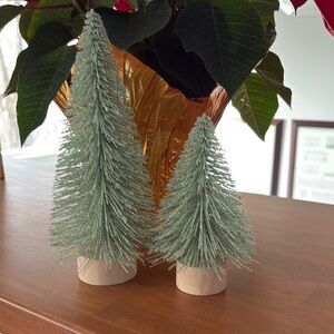 Elegant Green Holiday Tree Set   NWOT